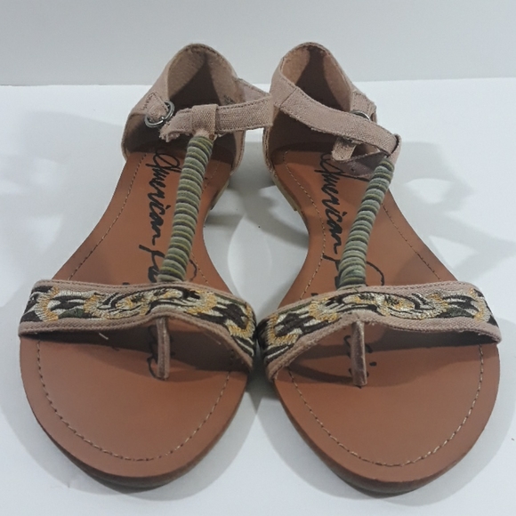 Sandals - Picture 3 of 4